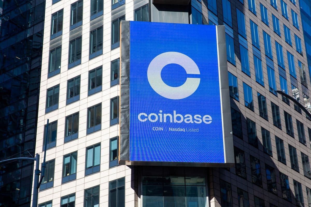 Recover funds from a closed Coinbase account.